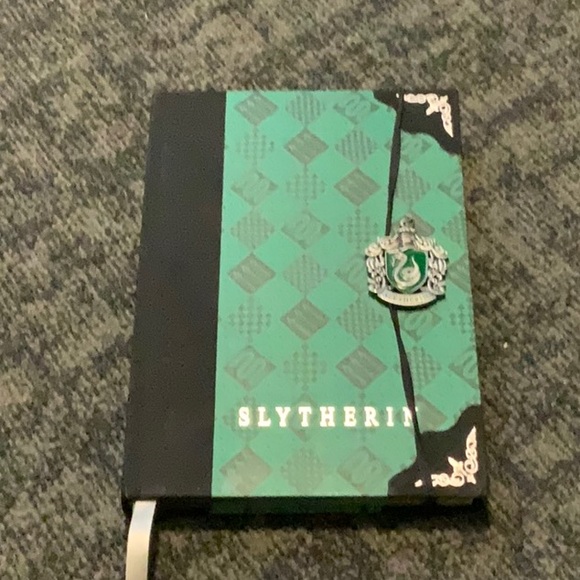Slytherin Harry Potter Notebook - Picture 3 of 4